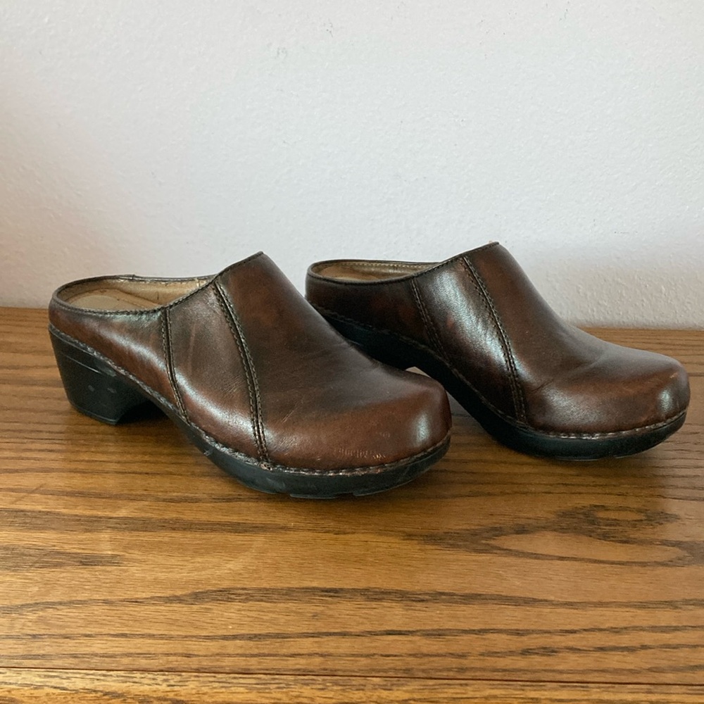 Dansko brown leather clogs size 37